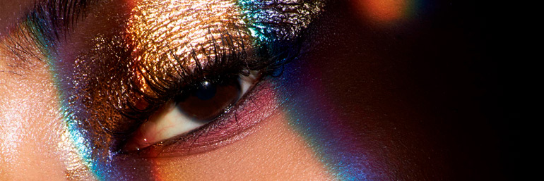 Maquillaje de ojos creativo de látex líquido de moda moderna